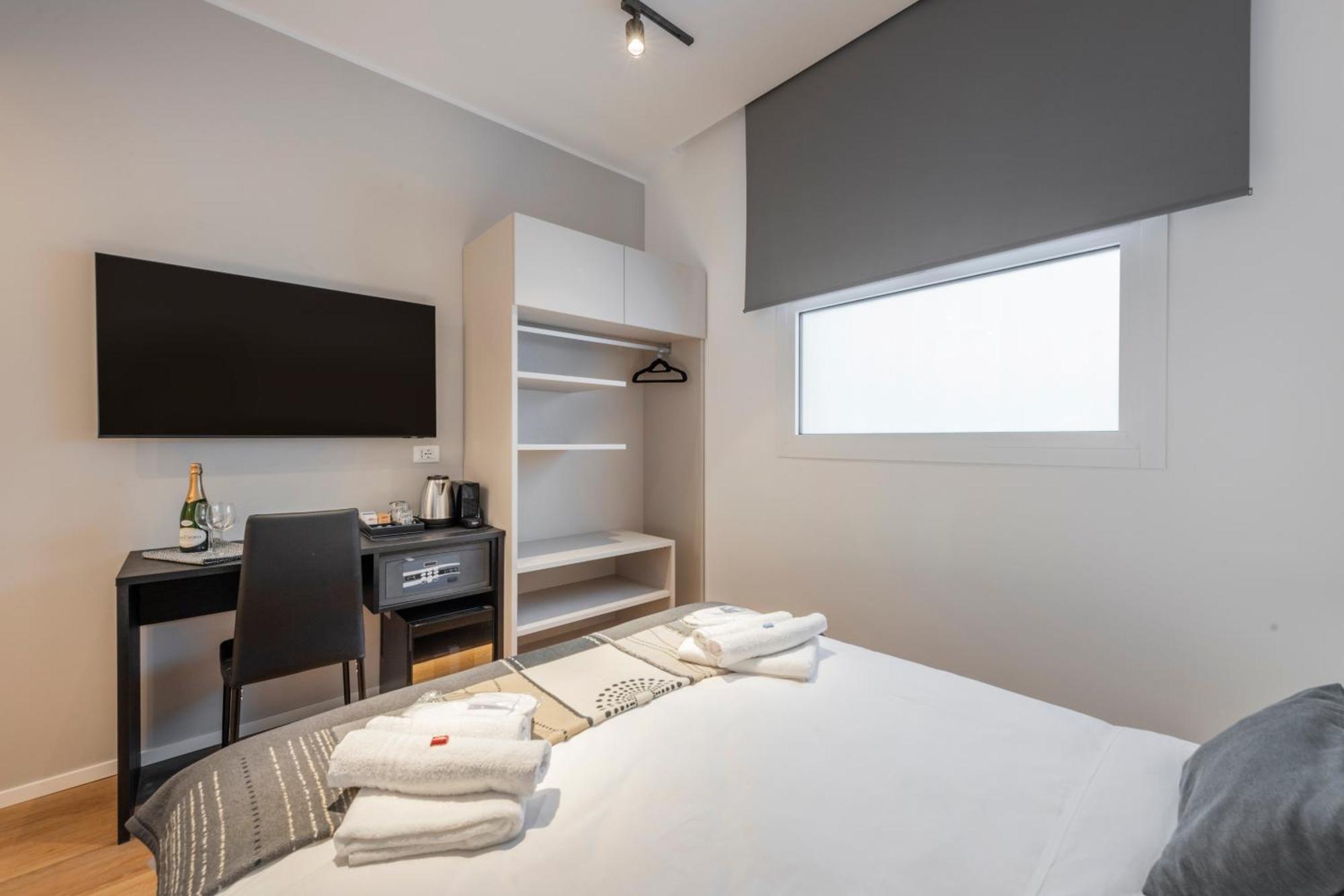 Bnbutler - Inbrera Suites - Giulianova, 1 Mailand Exterior foto