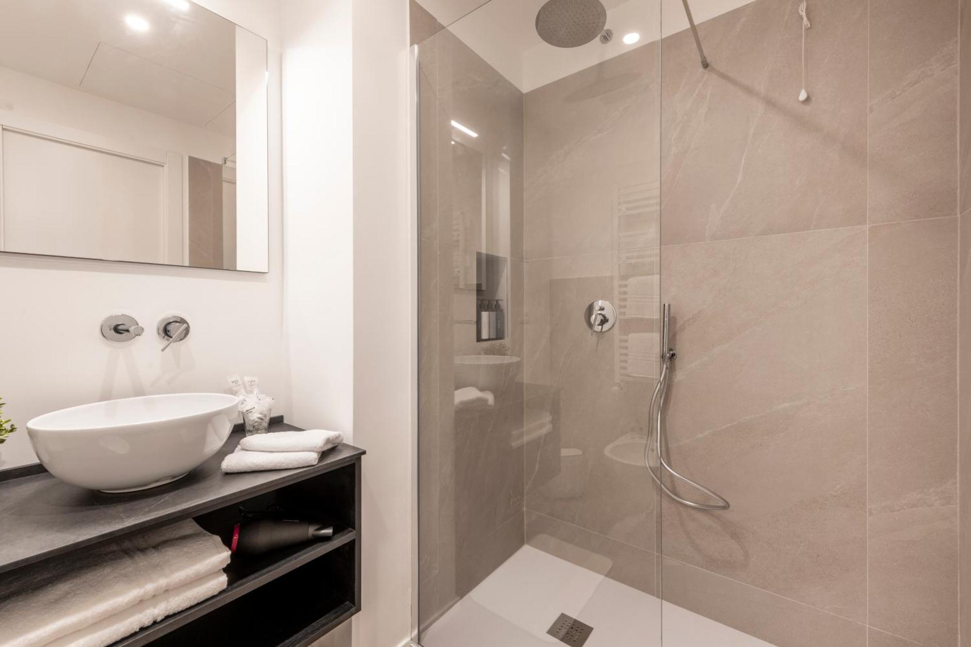 Bnbutler - Inbrera Suites - Giulianova, 1 Mailand Exterior foto